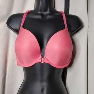 Victoria's Secret 36DD/F80 hot pink bra!